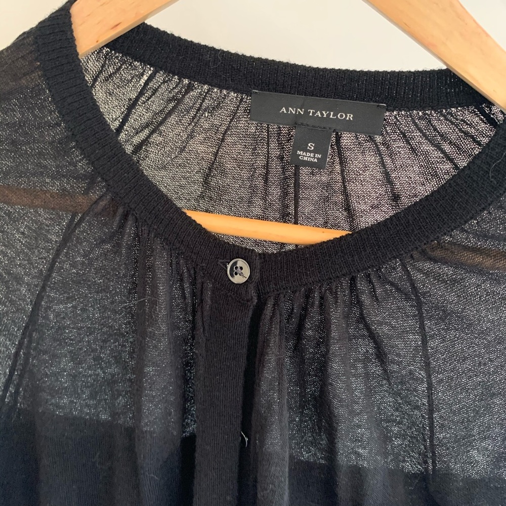 Black Ann Taylor Cardigan - Picture 2 of 3